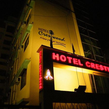 Hotel Crestwood Καλκούτα Εξωτερικό φωτογραφία