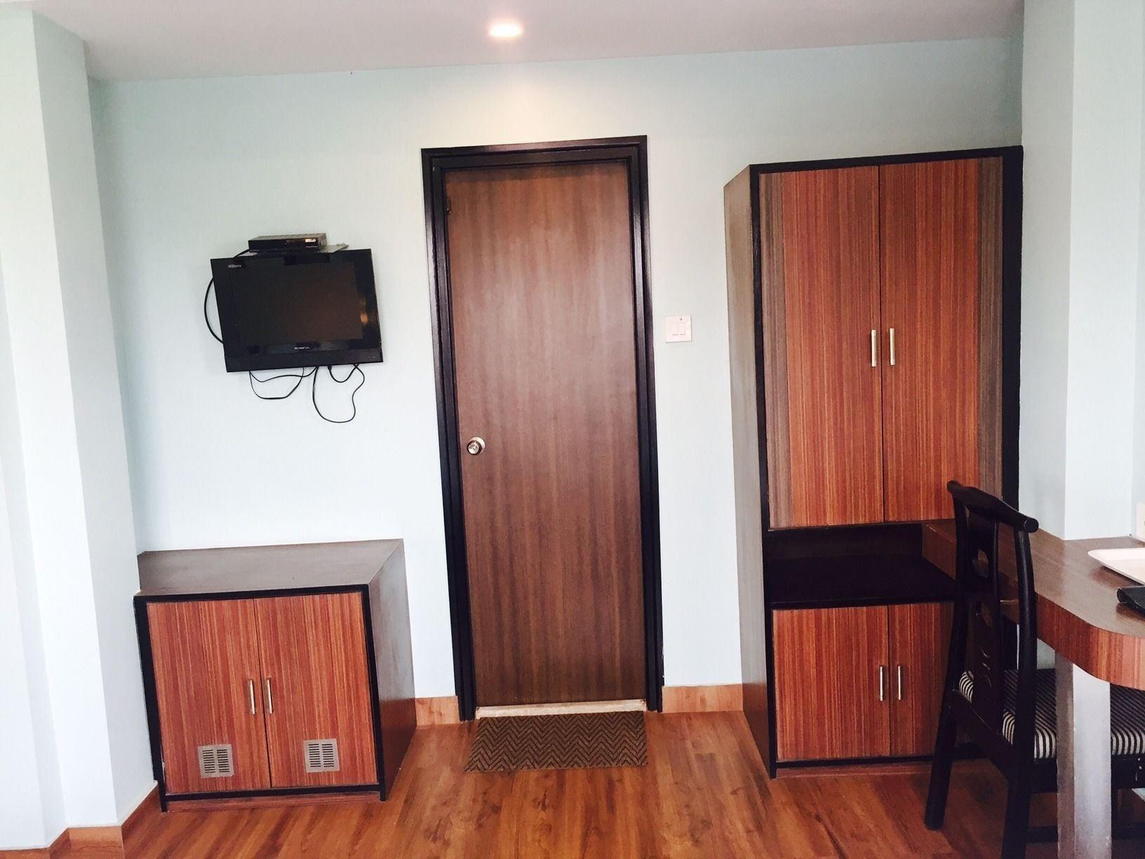 Hotel Crestwood Καλκούτα Εξωτερικό φωτογραφία