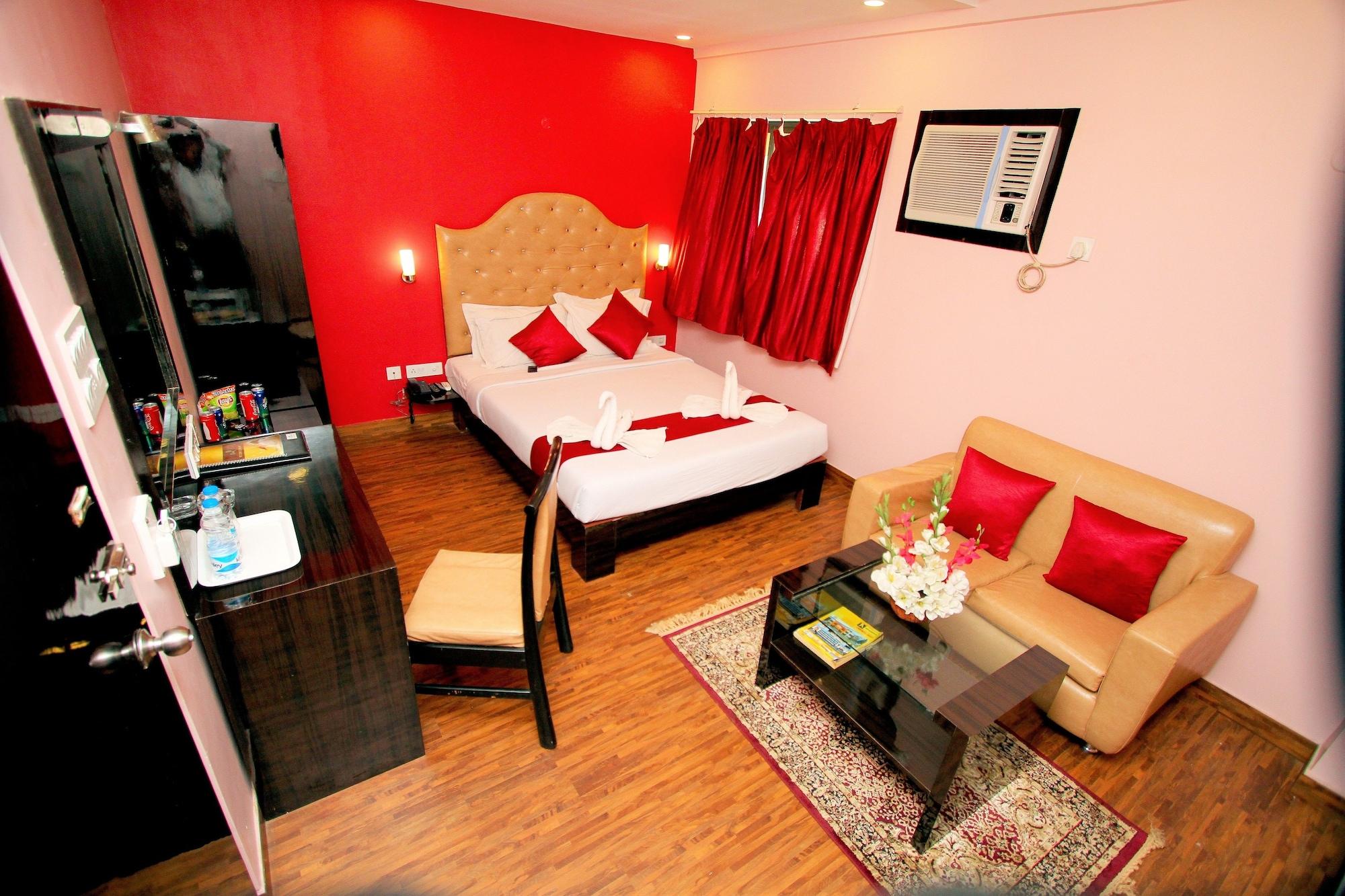 Hotel Crestwood Καλκούτα Εξωτερικό φωτογραφία