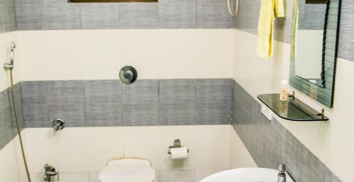 Hotel Crestwood Καλκούτα Εξωτερικό φωτογραφία